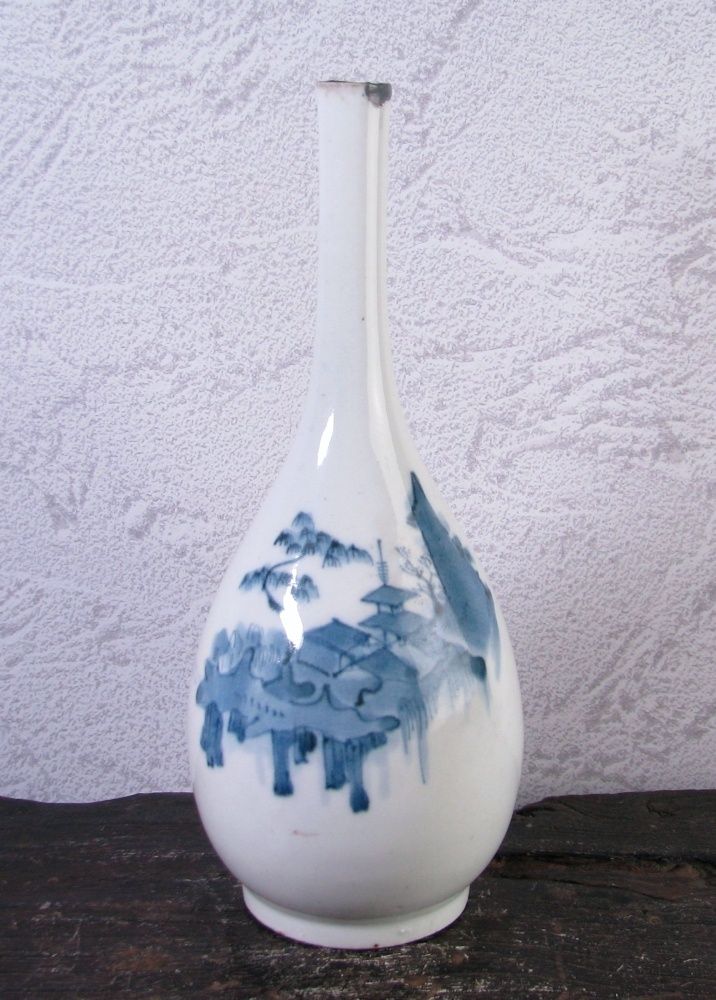 藍柿右衛門 山水楼閣文徳利 高さ 23 3 cm 古伊万里 江戸中期 25 k 009