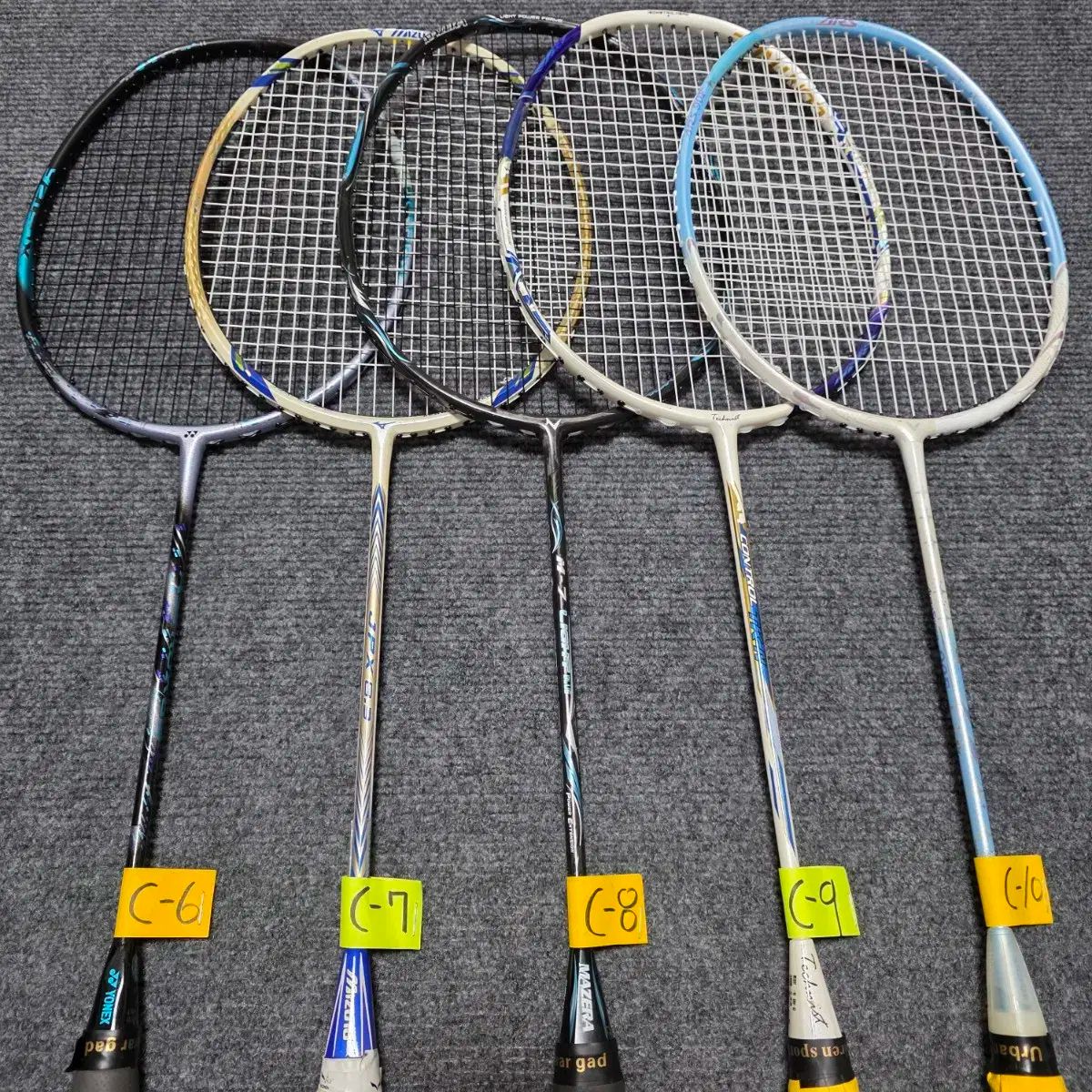 ヨネックス ビクター 含む 選手用 バドミントン ラケット に 販売