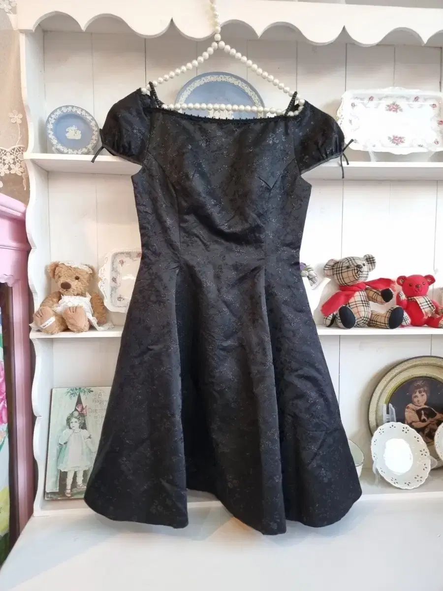 ブラック ジャガード リー リボン ONE PIECE