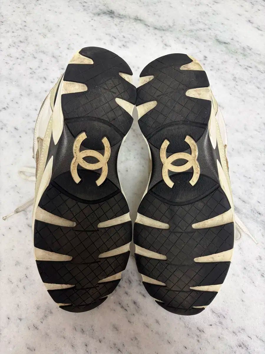 クルーズ スニーカー