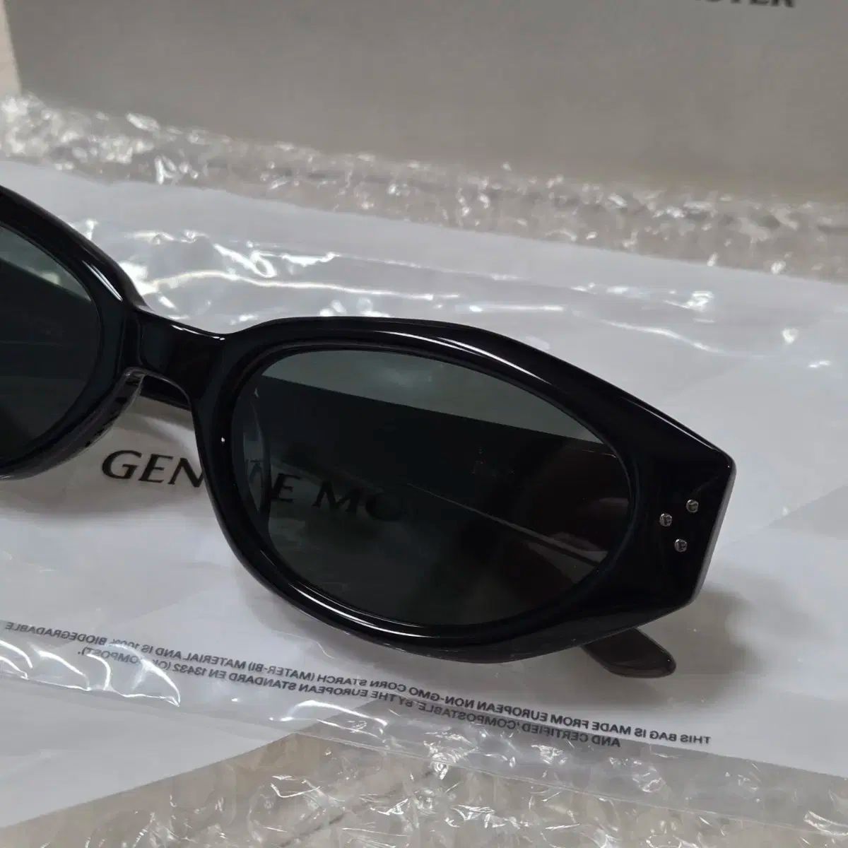  GENTLE MONSTER ジェントルモンスター DADA 01 サングラス 小物