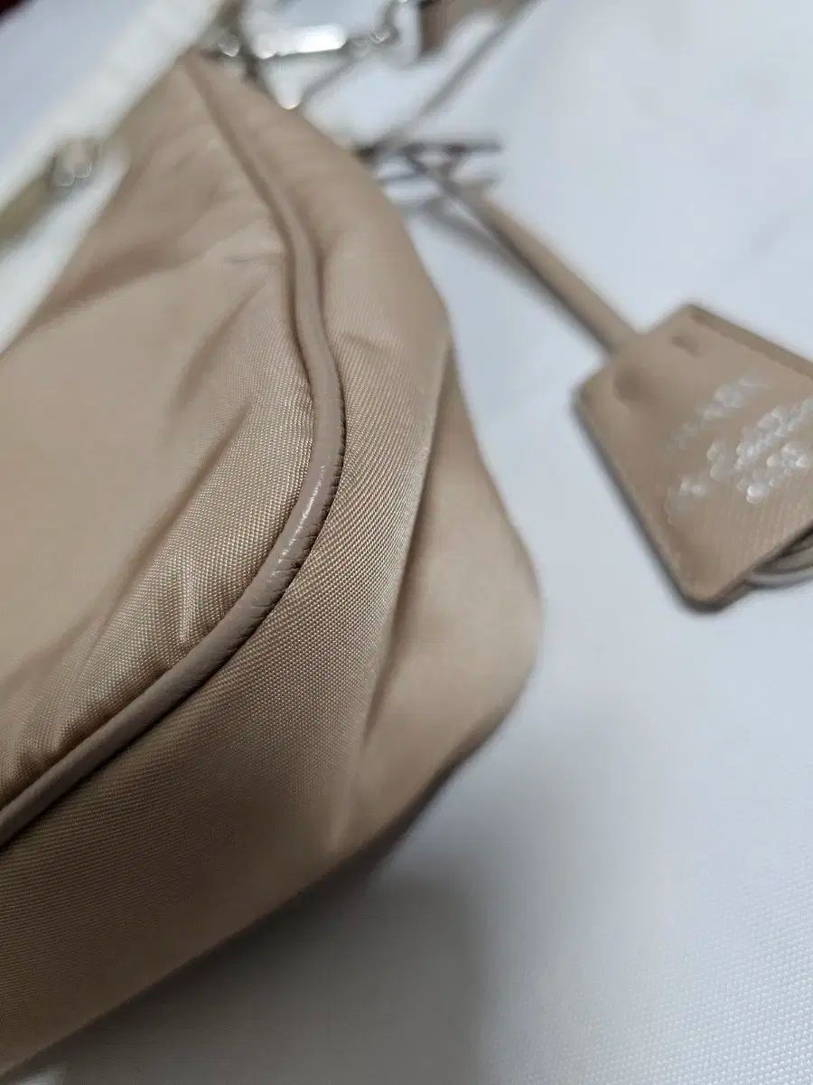 プラダ 2005 リナイロン マルチ クロスバック