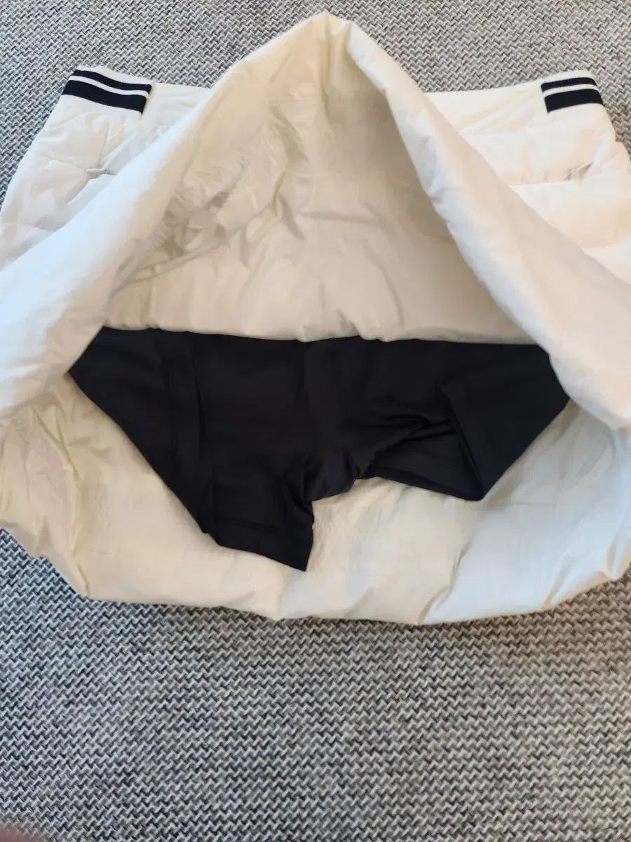 ダウンスカート L