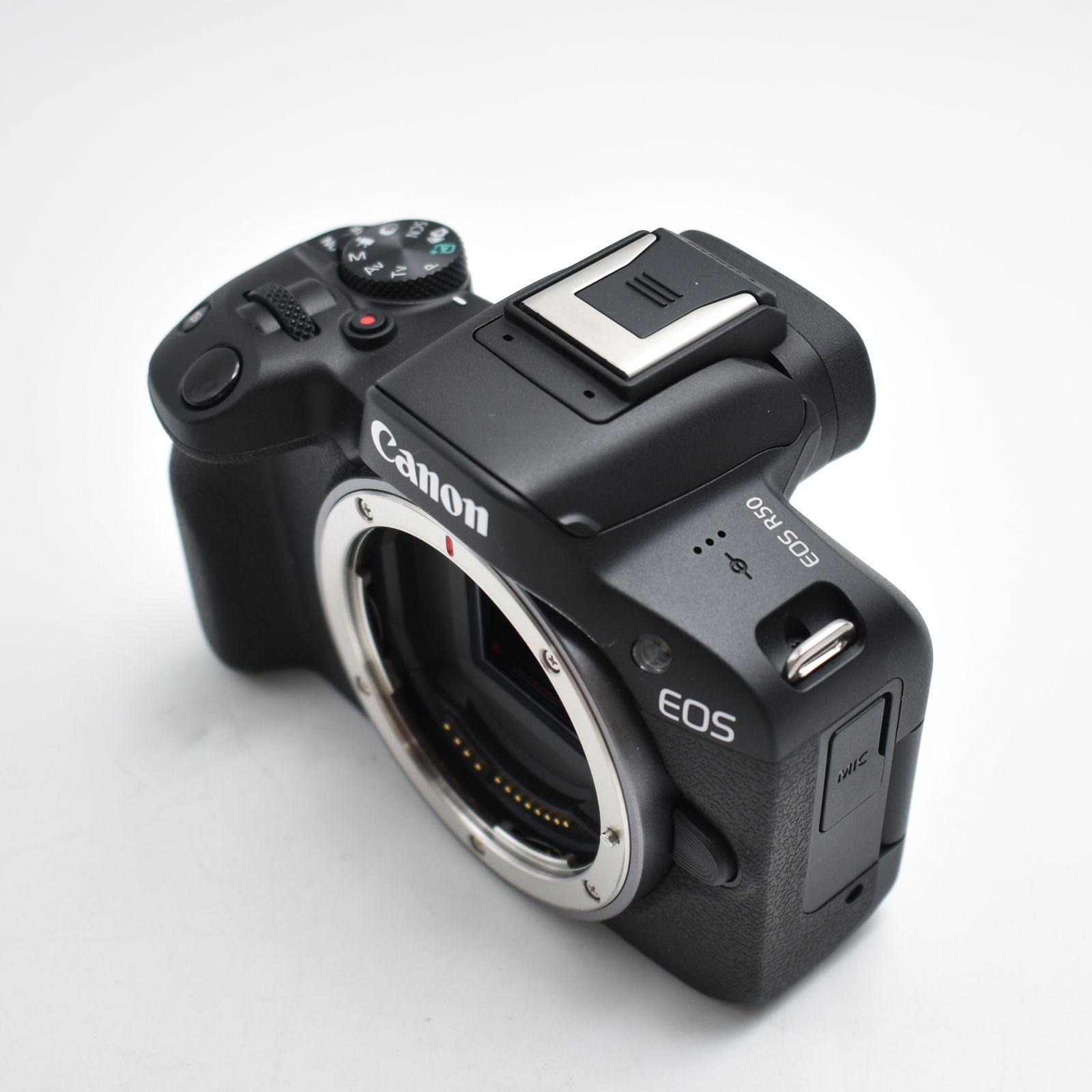 B 10111 Canon ミラーレス一眼カメラ EOS R50 ボディ レンズなし ブラック APS-C 約375g EOS R50 BK