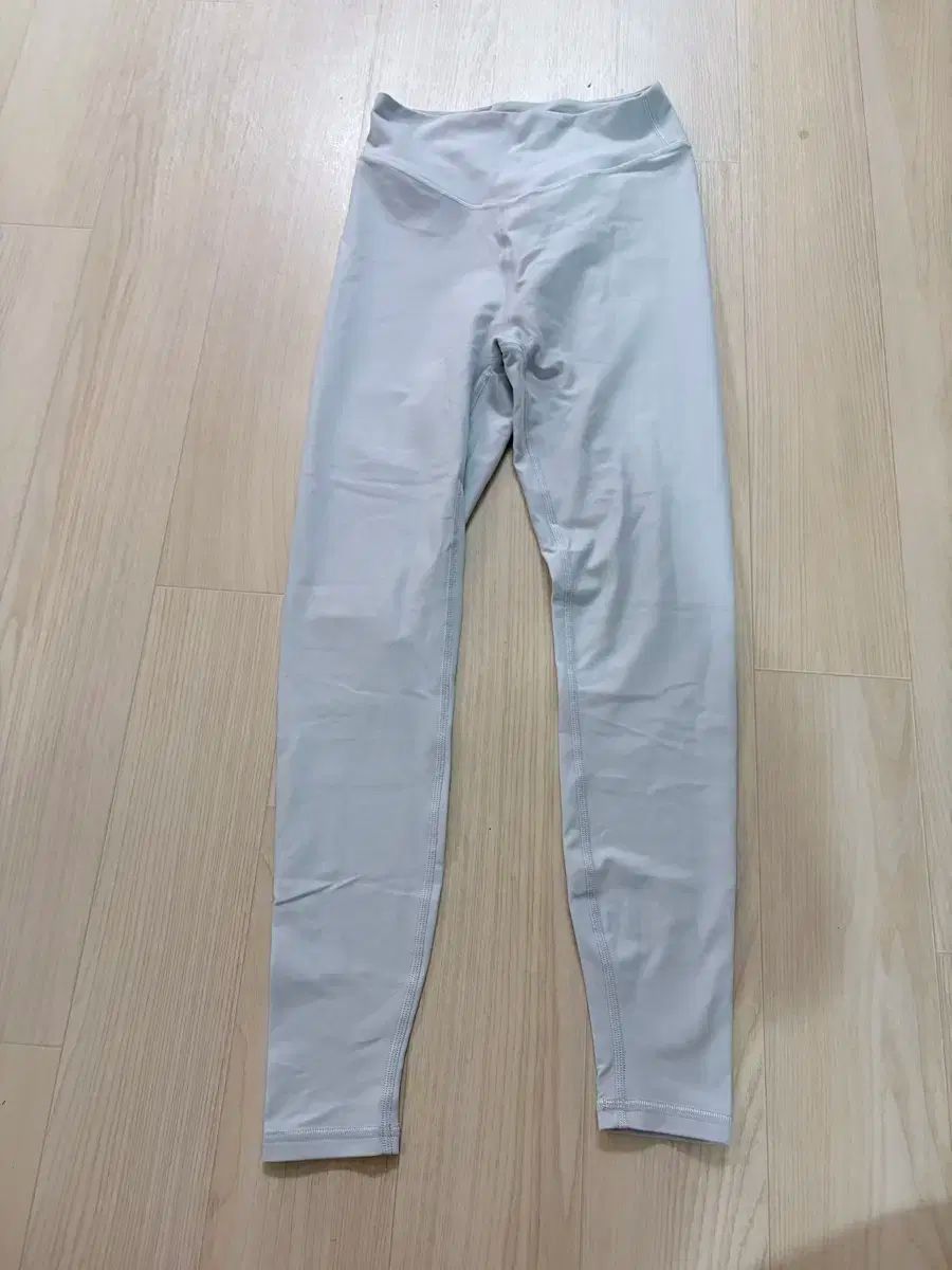 ルルレモン レギンス アジアフィット S -회끼도는 スカイブルー色