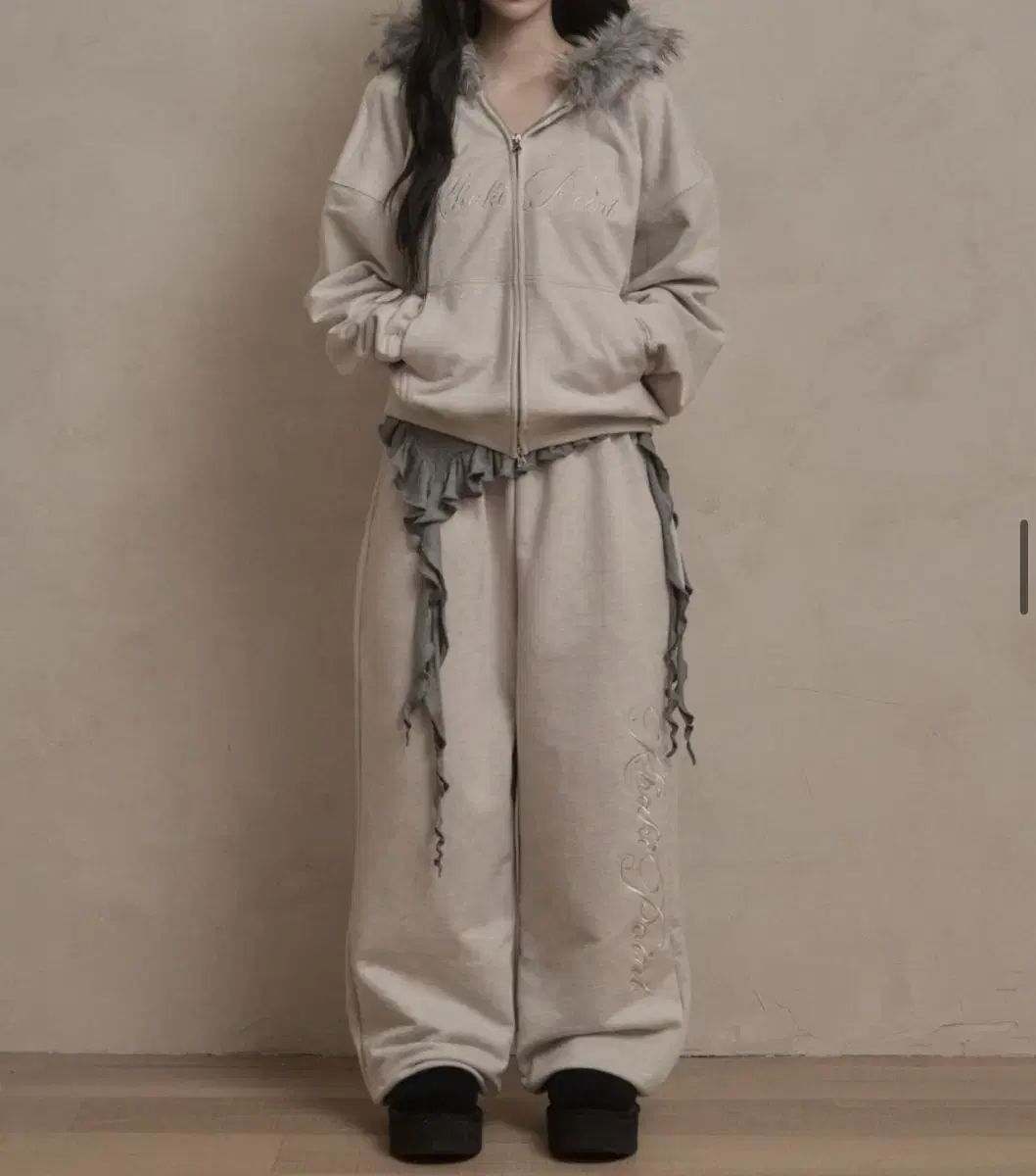 カーキポイント トレーニングウェア セット オートミール