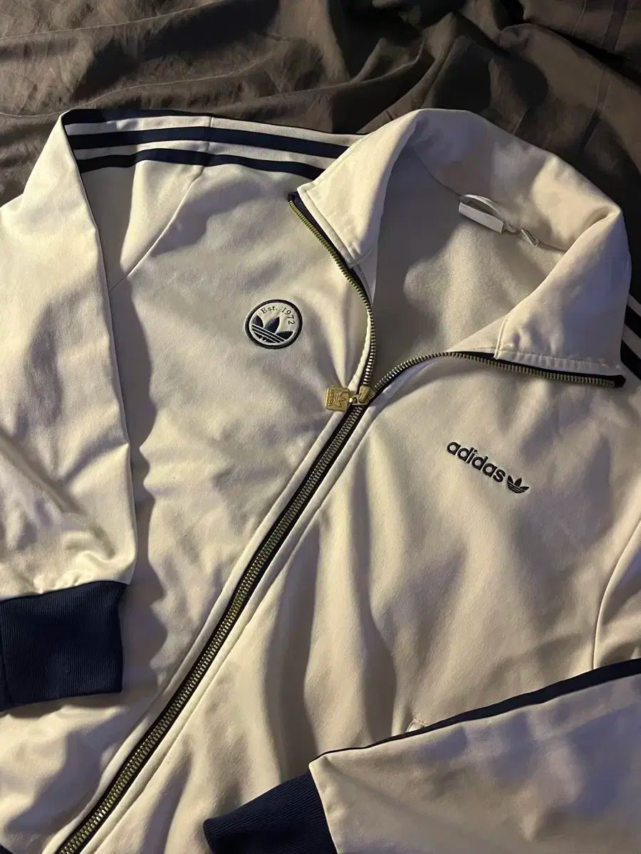 XS アディダス ファイヤーバード バッジ クラウド 白 ジャージ