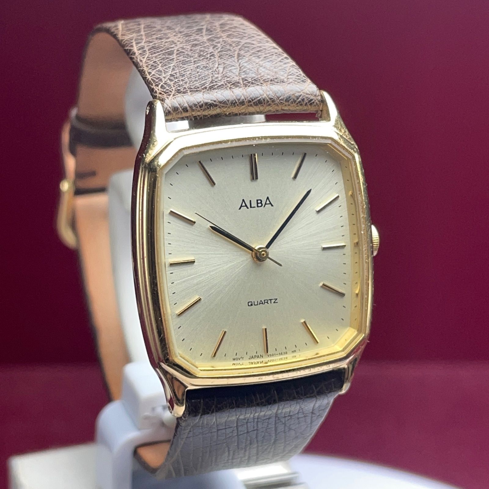 専用商品です SEIKO ALBA A.K.A ①② 1992年製 SEIKO ALBA 日本製 QZ 電池交換済 レクタンギュラー