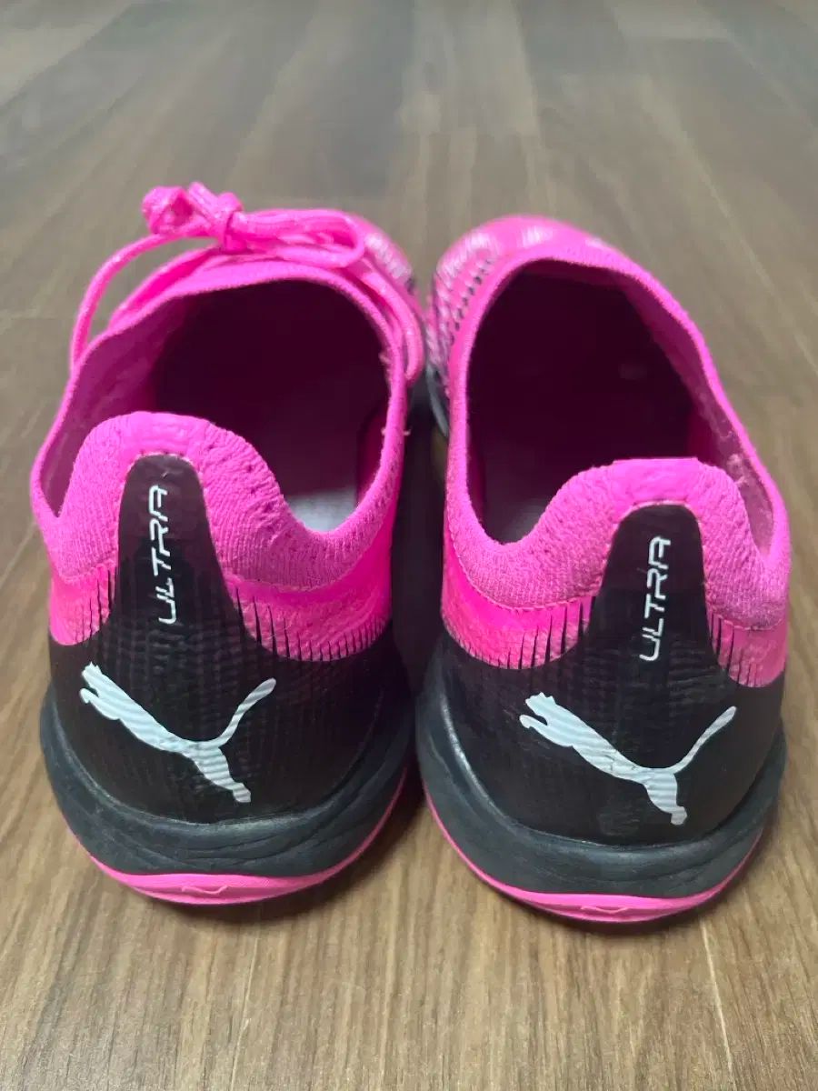 サッカーシューズ