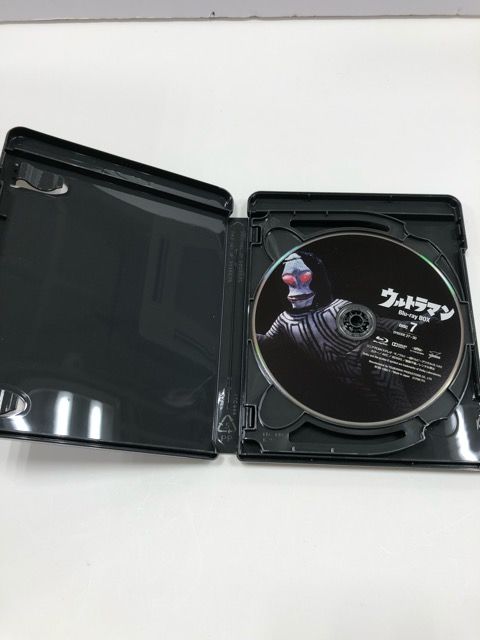 ウルトラマン Blu ray BOX Standard Edition E 1268 008 26