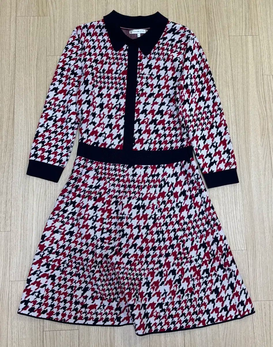 TOMMY HILFIGER トミーヒルフィガー ミディ ONE PIECE