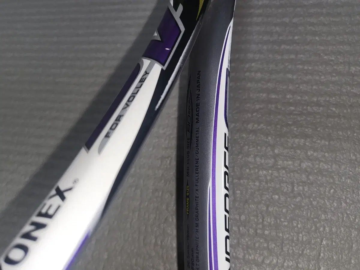  YONEX ヨネックス 8 Vテニスラケット その他 テニス