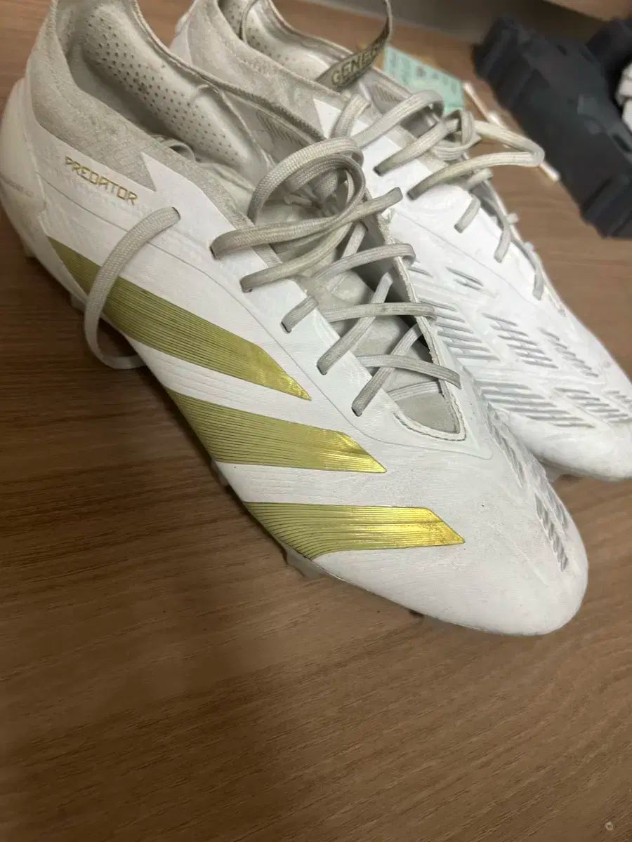  アディダス プレデター24 fg プレバージョン フットサルシューズ シューズ