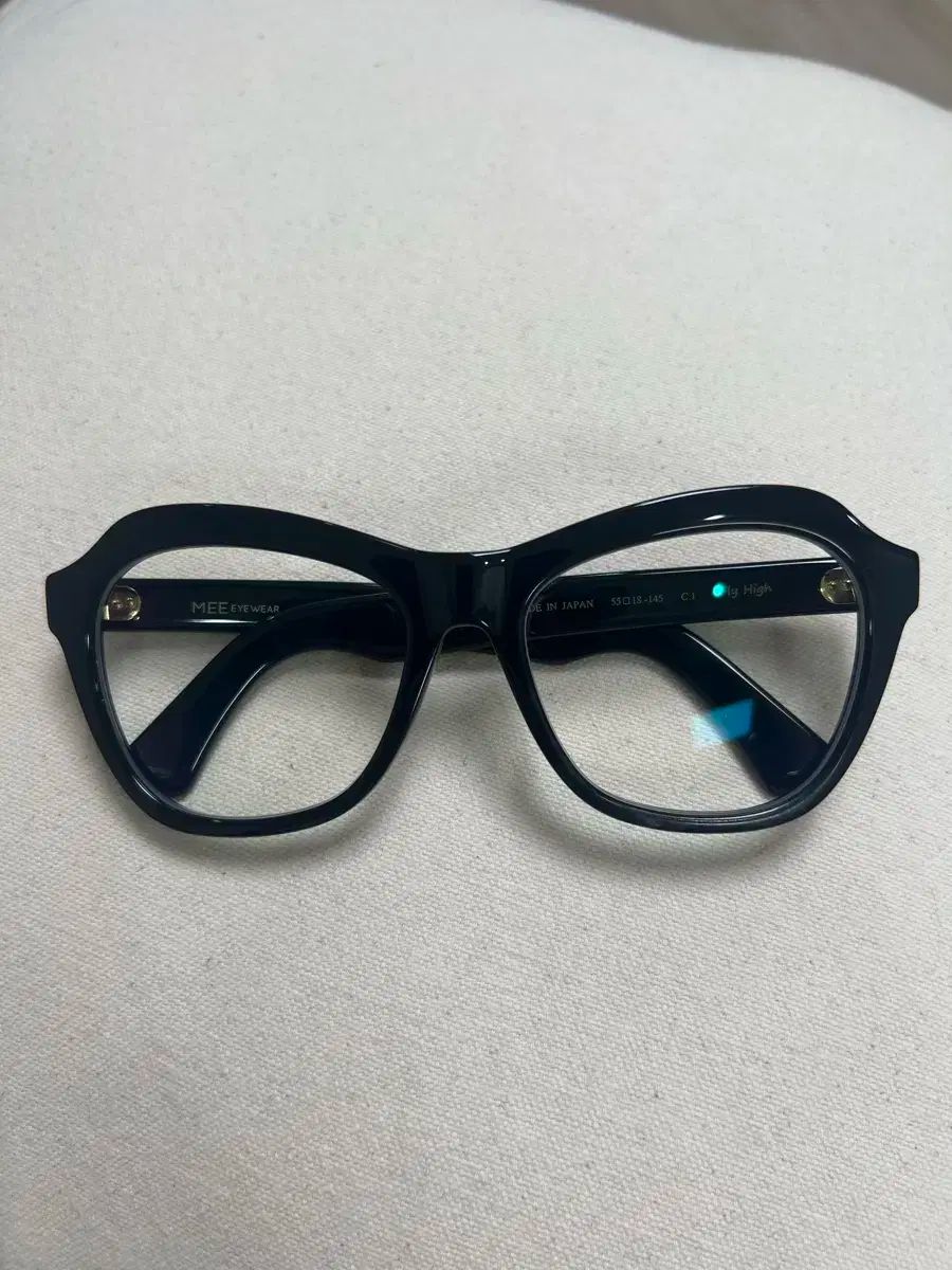 MEE eyewear fly high 53