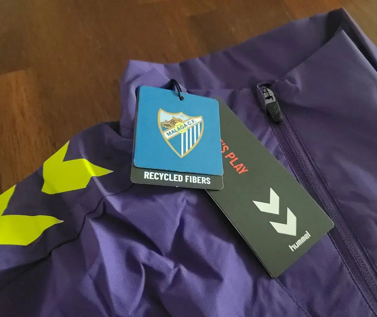 トレーニング ジャケット