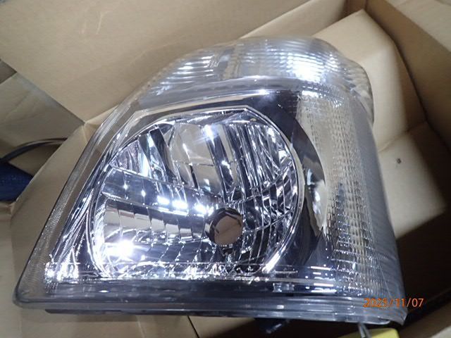 美品 キャリイ DA16T ハロゲン ヘッドライト ヘッドランプ 左 koito 100-59296