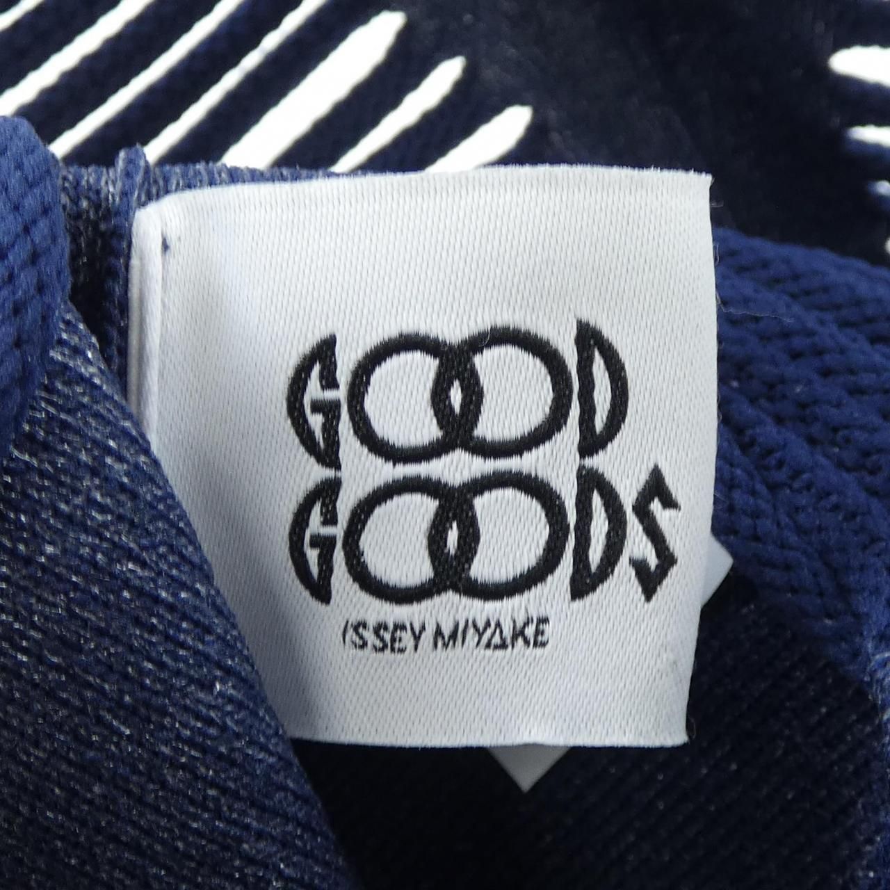 イッセイミヤケ ISSEY