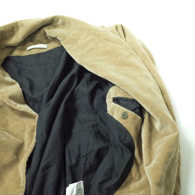 ベルベットガウンコート