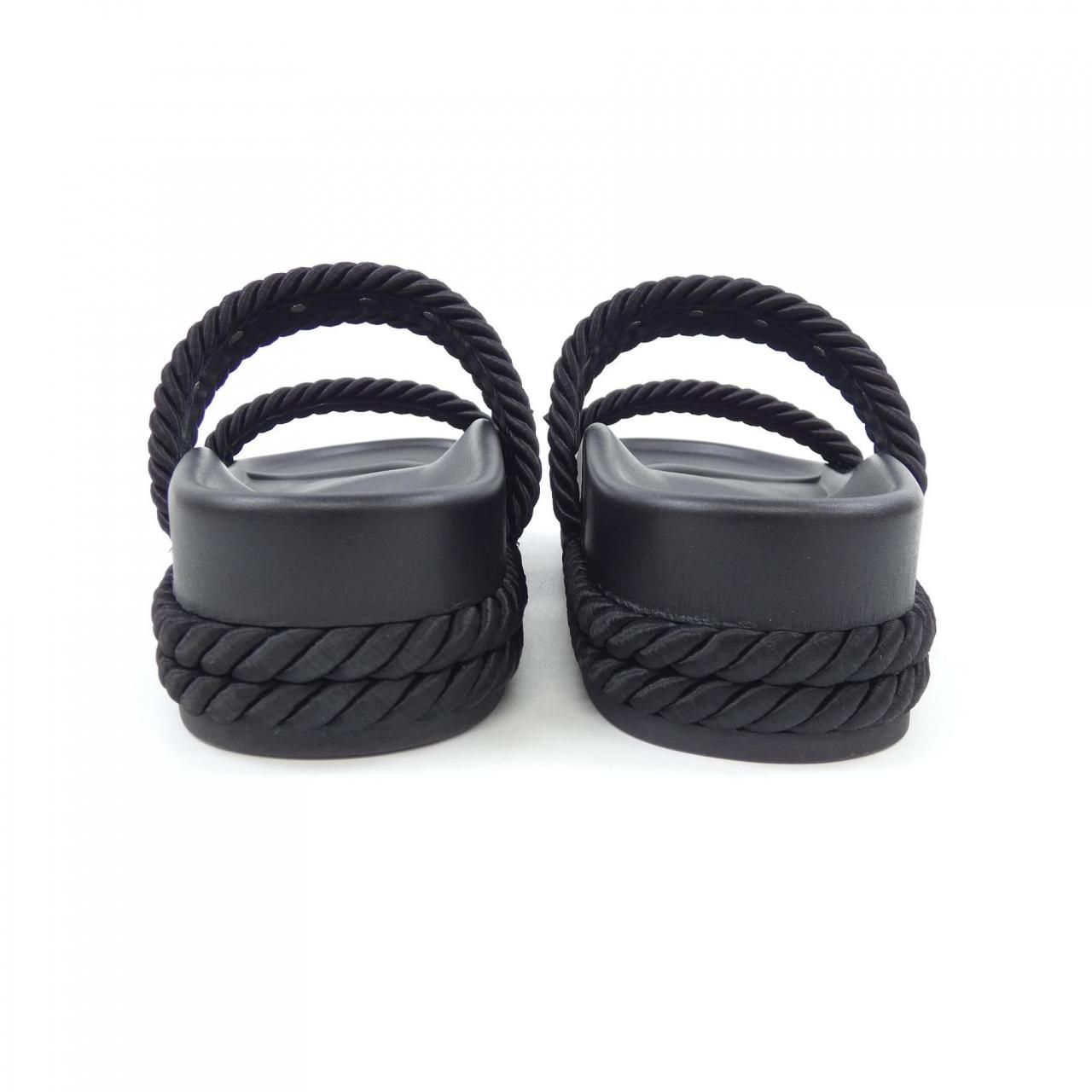 ヴァレンティノ