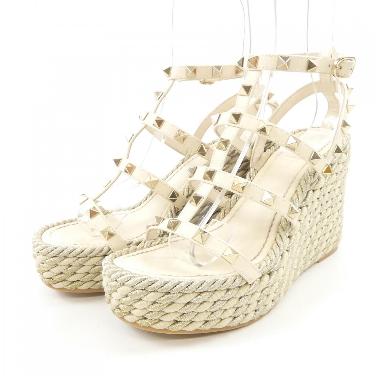 ヴァレンチノガラバーニ 羽根サンダル ヴァレンティノガラヴァーニ VALENTINO GARAVANI ZW2S0F95 サンダル