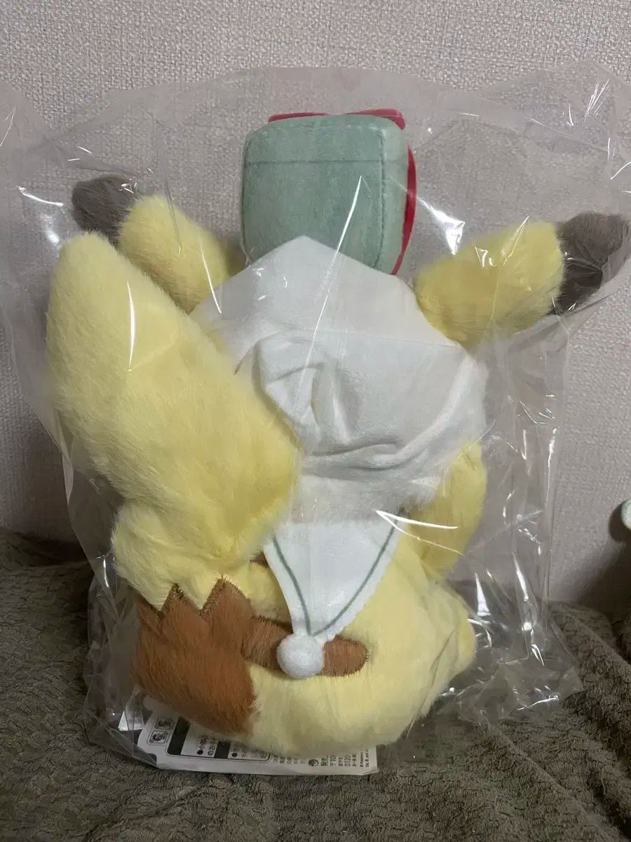 2025 ピカチュウ ぬいぐるみ