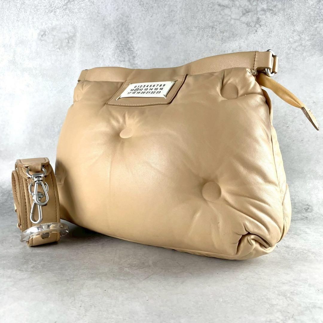 MAISON MARGIELA メゾンマルジェラ 2019SS グラムスラム glam slam 4つタグ フォーステッチ 2way ショルダーバッグ クロスボディ ポシェット 斜め掛け クラッチバッグ セカンドバッグ ラムレザー ベージュ レディース メンズ