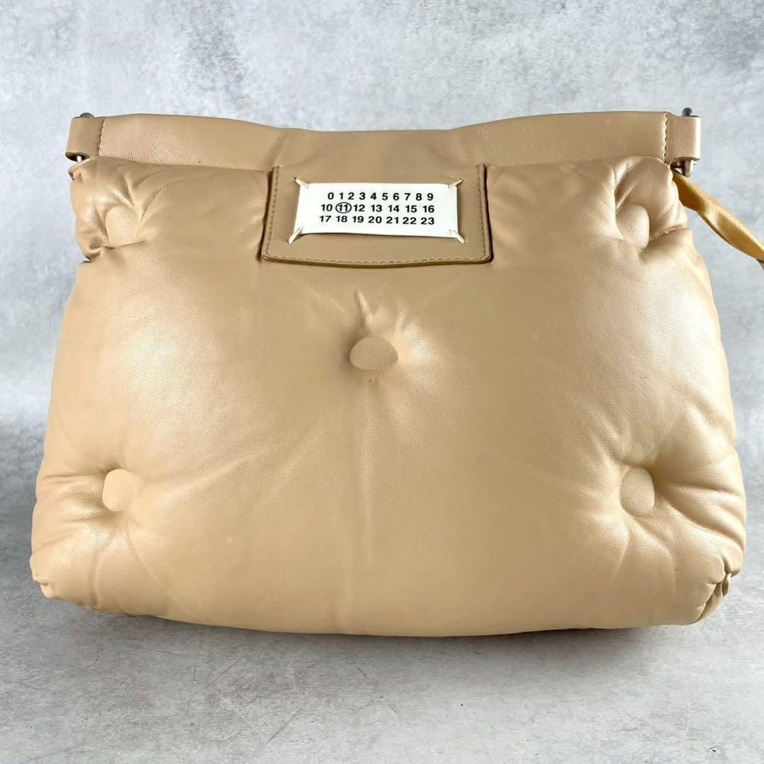 MAISON MARGIELA メゾンマルジェラ 2019SS グラムスラム glam slam 4つタグ フォーステッチ 2way ショルダーバッグ クロスボディ ポシェット 斜め掛け クラッチバッグ セカンドバッグ ラムレザー ベージュ レディース メンズ