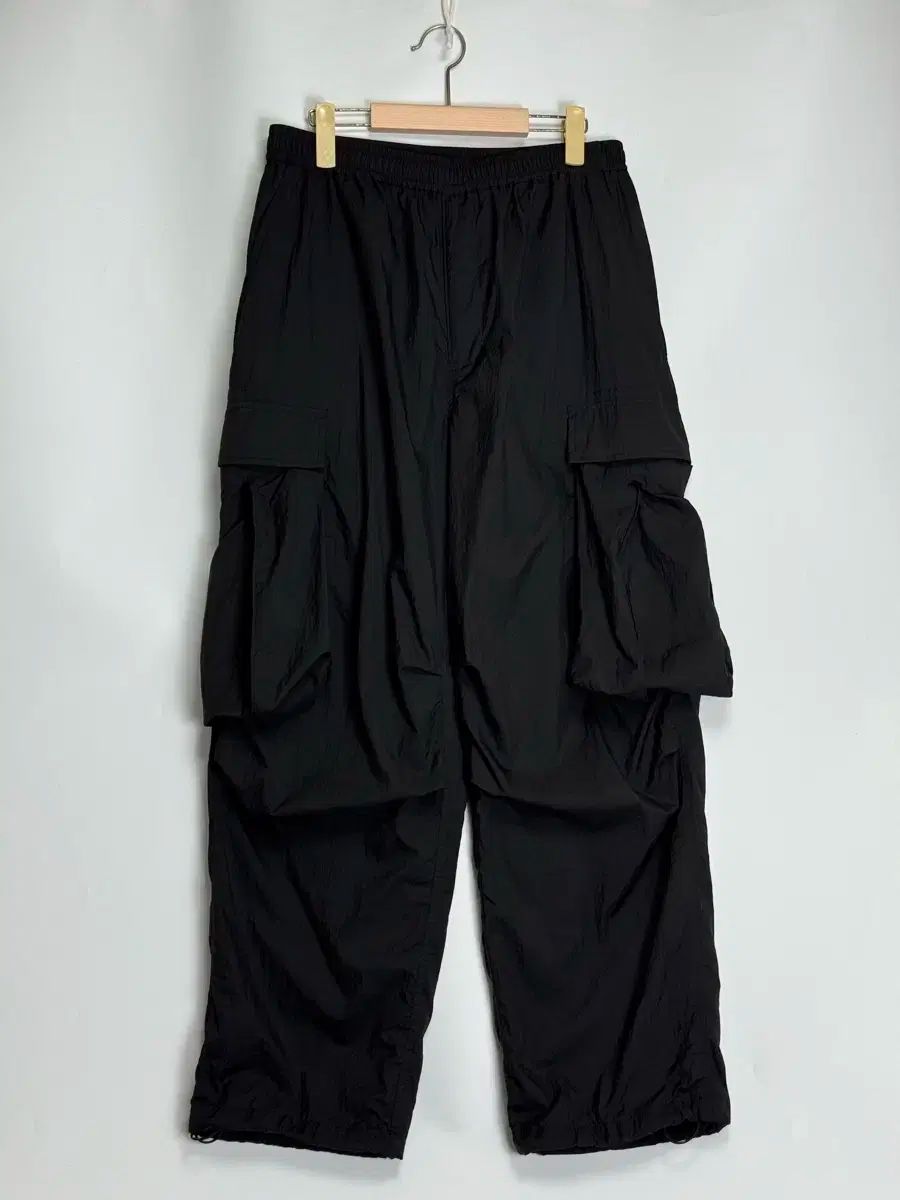 ビームス BIGポケット ナイロン イージー カーゴ パンツ M