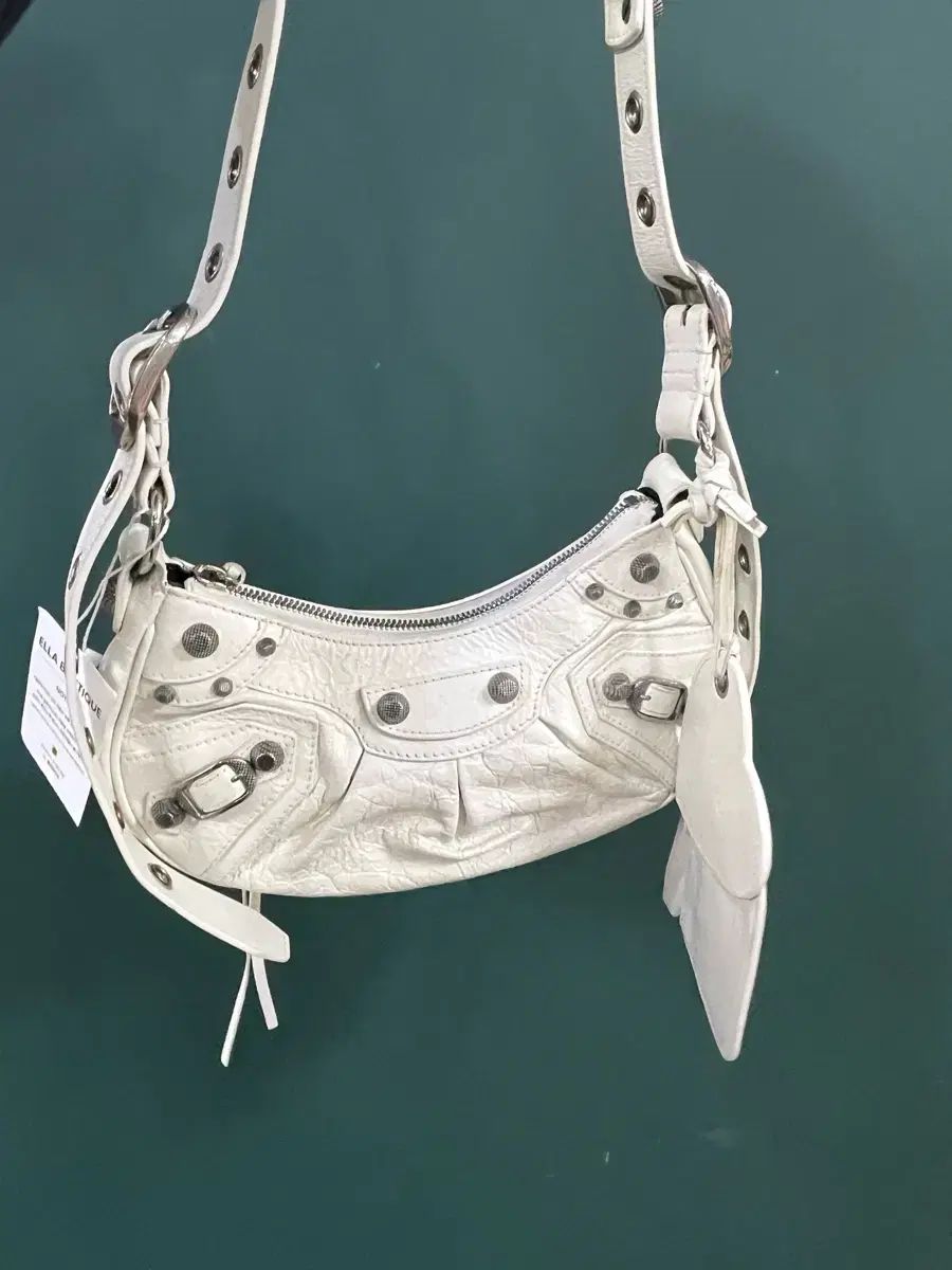 バレンシアガ ルカゴール xs 状態良し