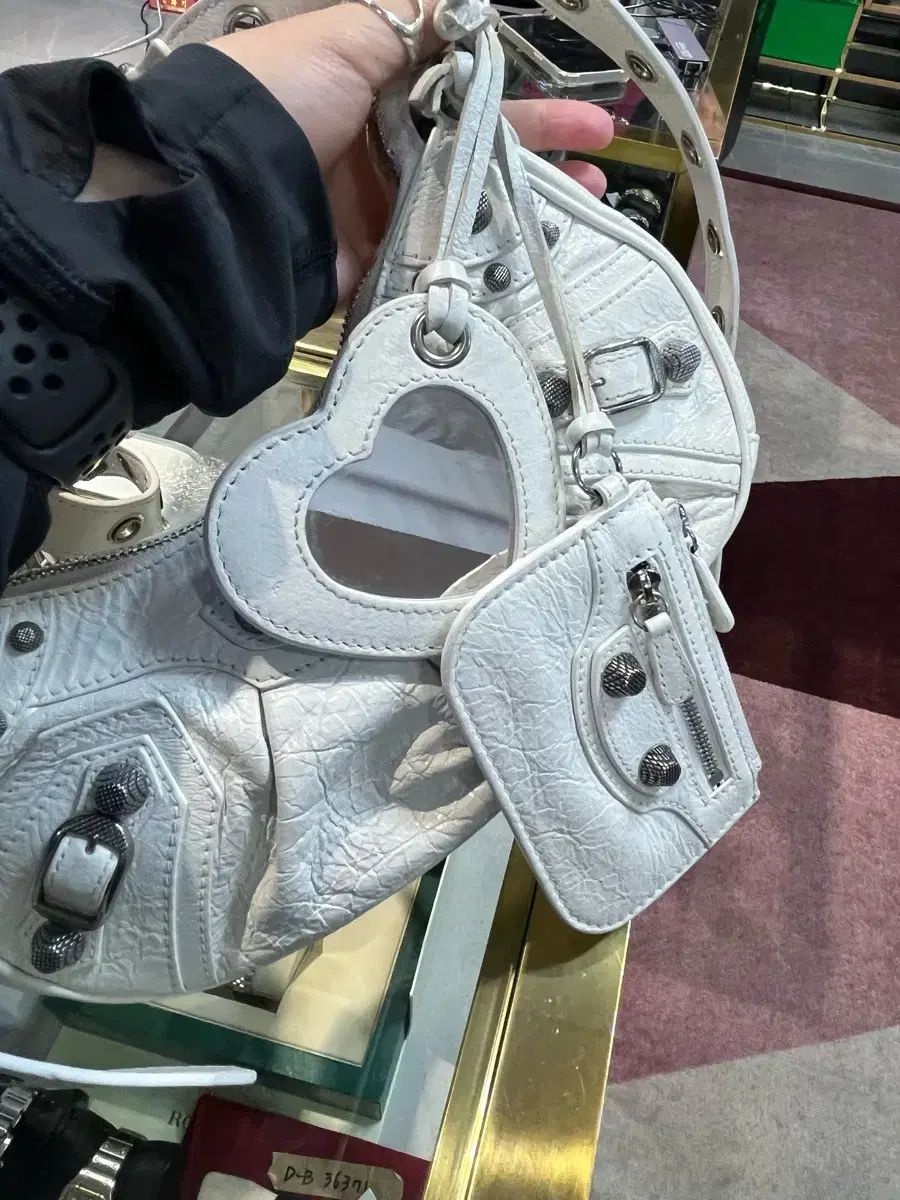 バレンシアガ ルカゴール