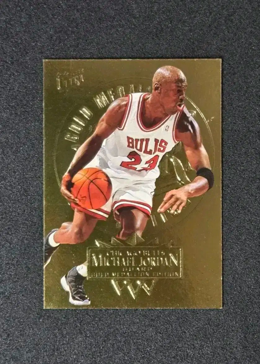 フリア ウルトラ マイケル ジョーダン GOLD パレル