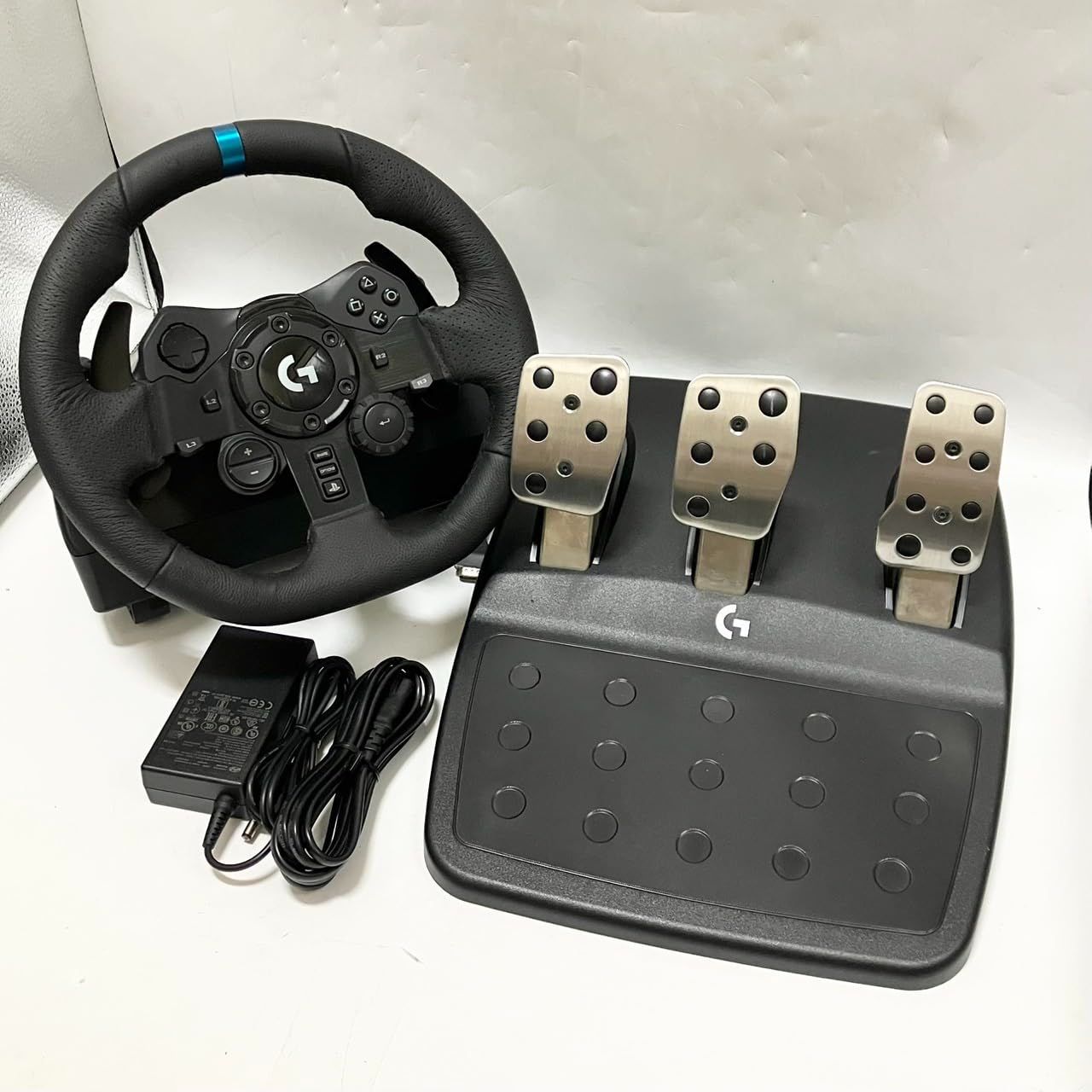 No.4135 Logicool G ハンコン G923d グランツーリスモ7 動作 済み PS5 PS4 PC ハンドル コントローラー レーシング ゲーム フォースフィードバックシステム ステアリング