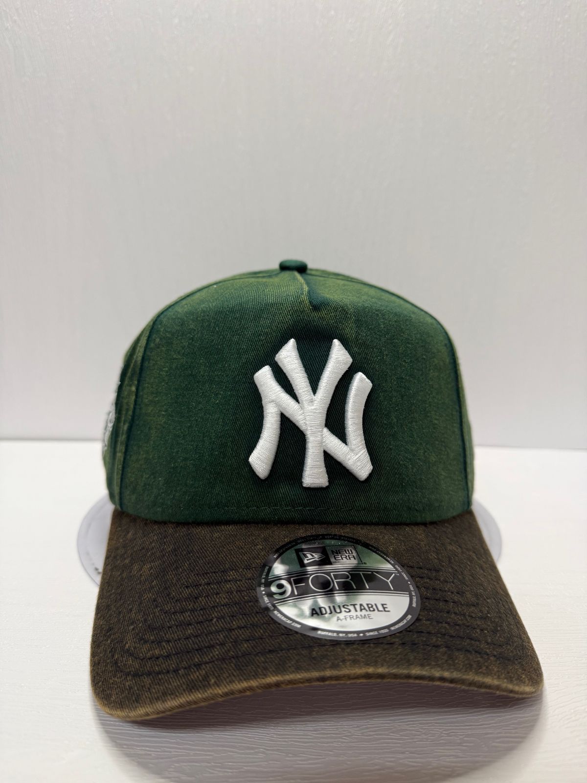 Newera ニューヨークヤンキース ワールドシリーズ2000 9forty A-FRAME ストラップバックキャップ ツートン