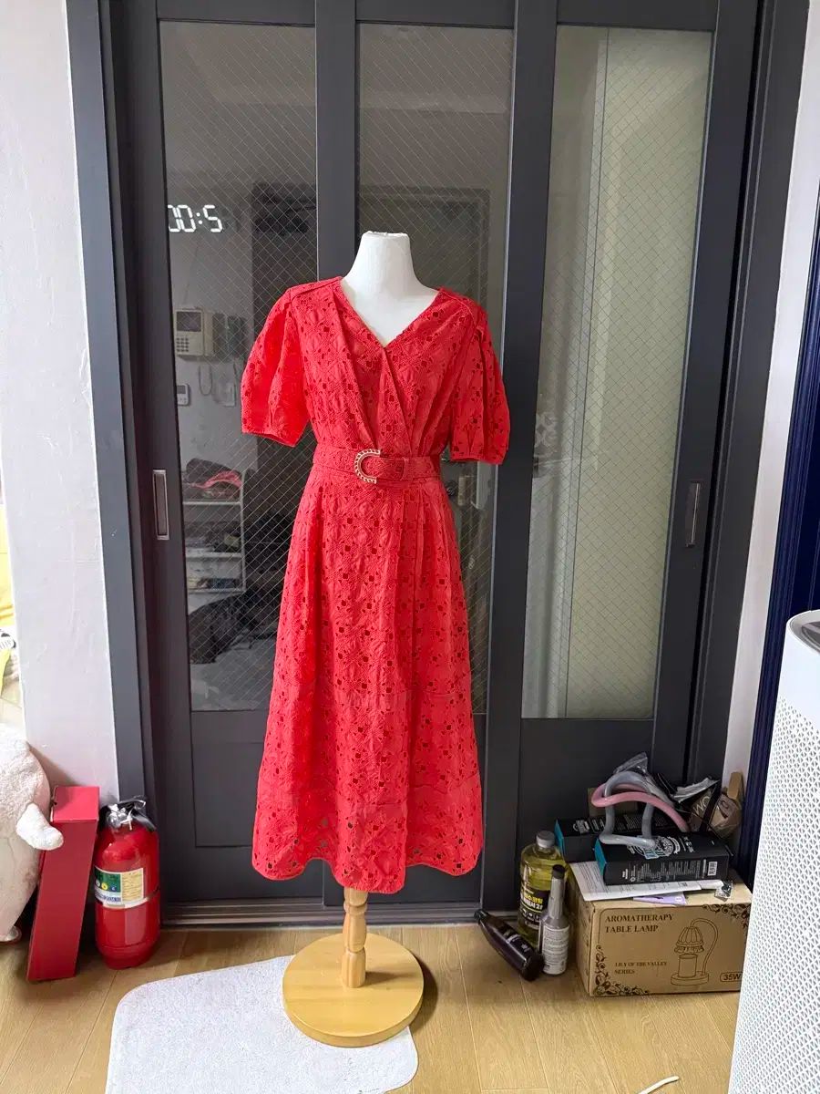 ミシャ MISSHA ミシャ レッド エンブロイダリー レース ワンピース