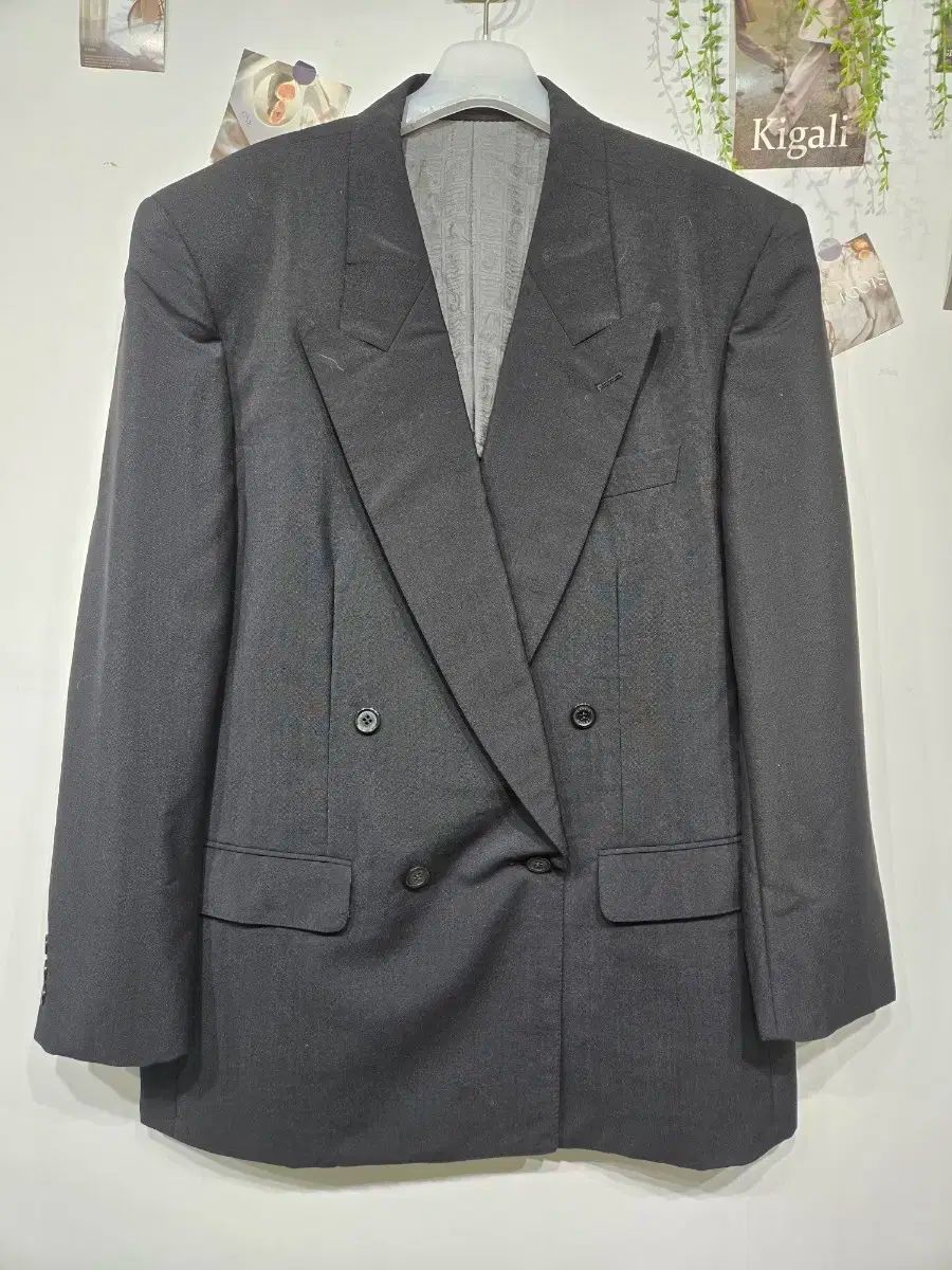 ブラック ジャケット