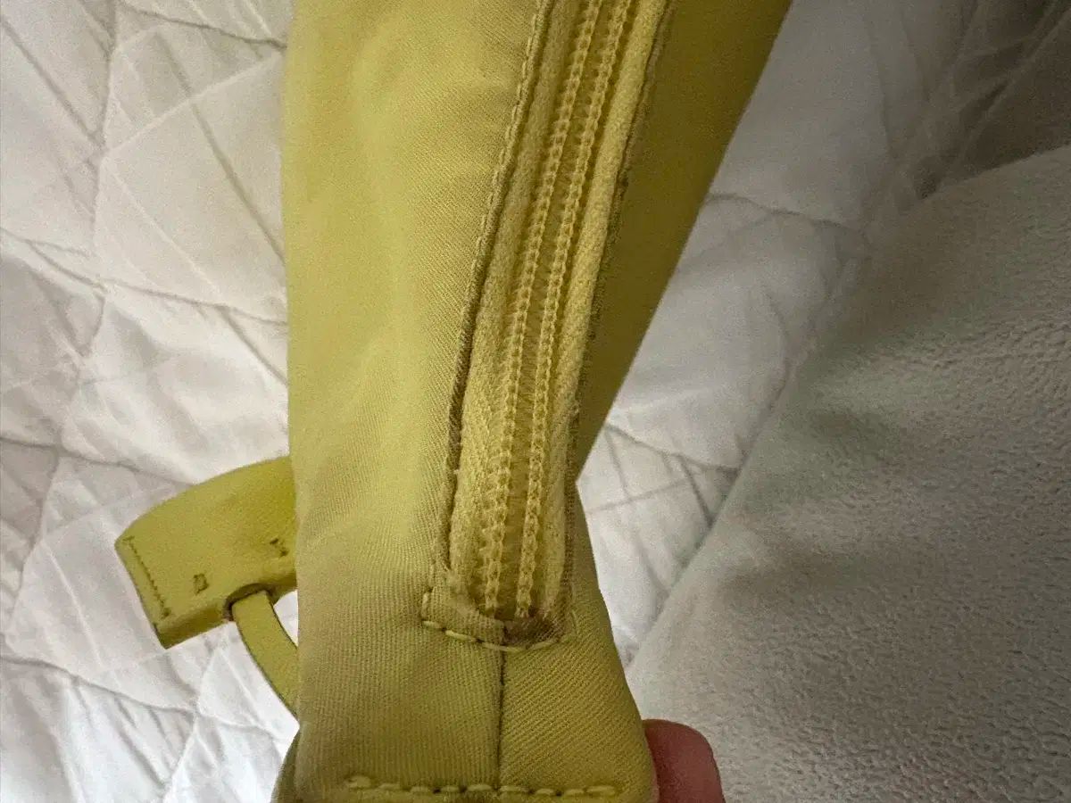 PRADA リーエディション