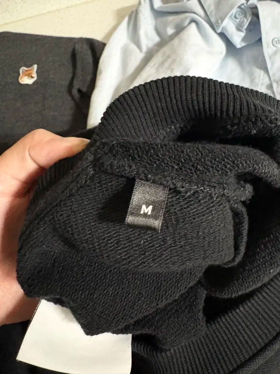  アミ ブラック ハート ロゴ スウェット M 5回未満着用 トレーナー スウェット トップス