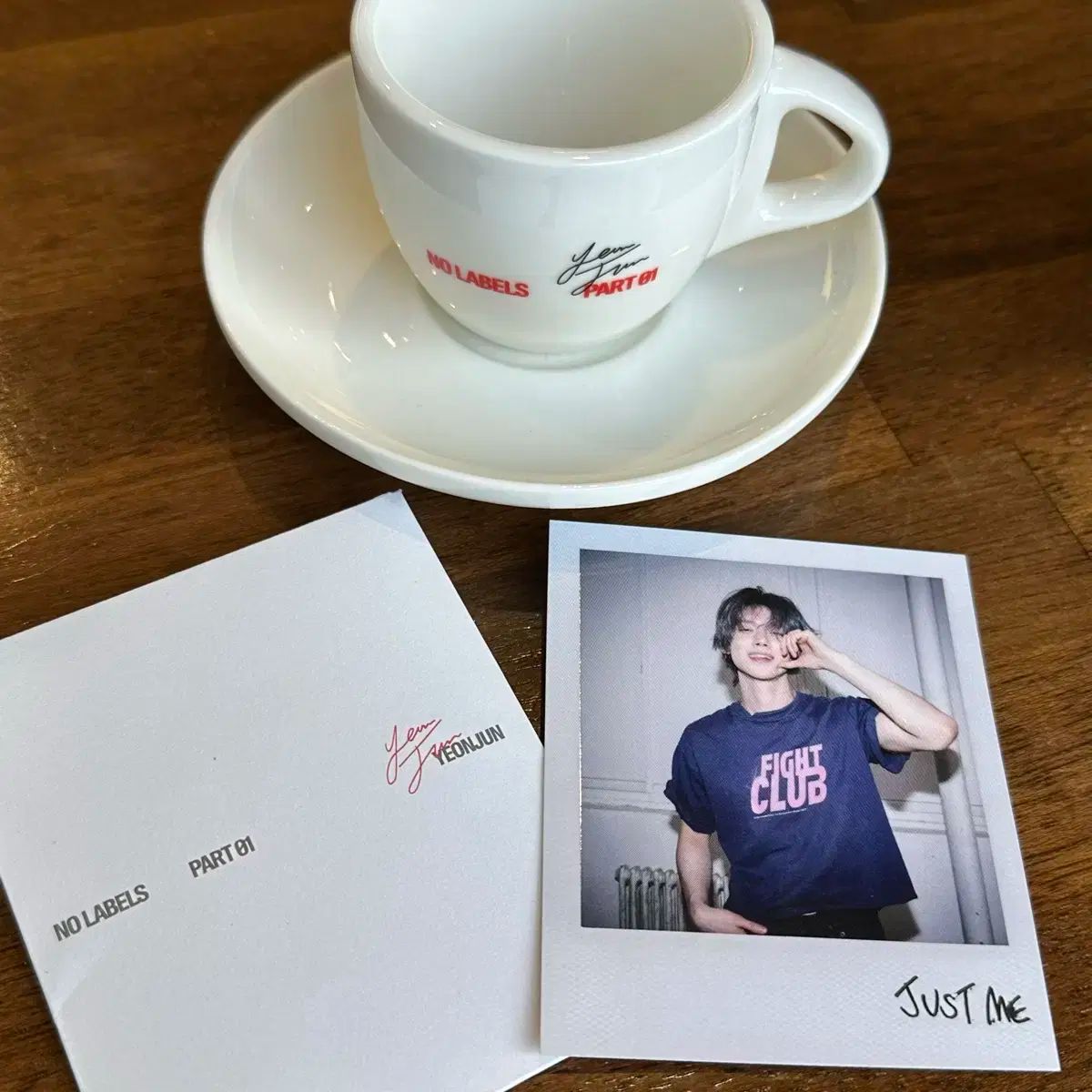 Txt ヨンジュン YEONJUN チェヨンジュン ミュージックバンク ヨンジュン YEONJUN チェヨンジュン タートルネック 公開放送 サノク トレカ 含む