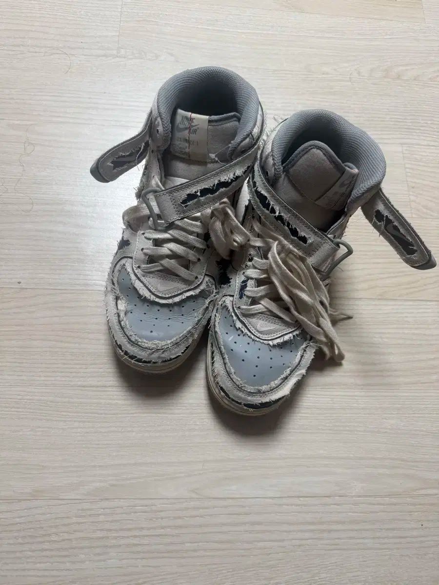 ナイキ エアフォース1 パールホワイト 275