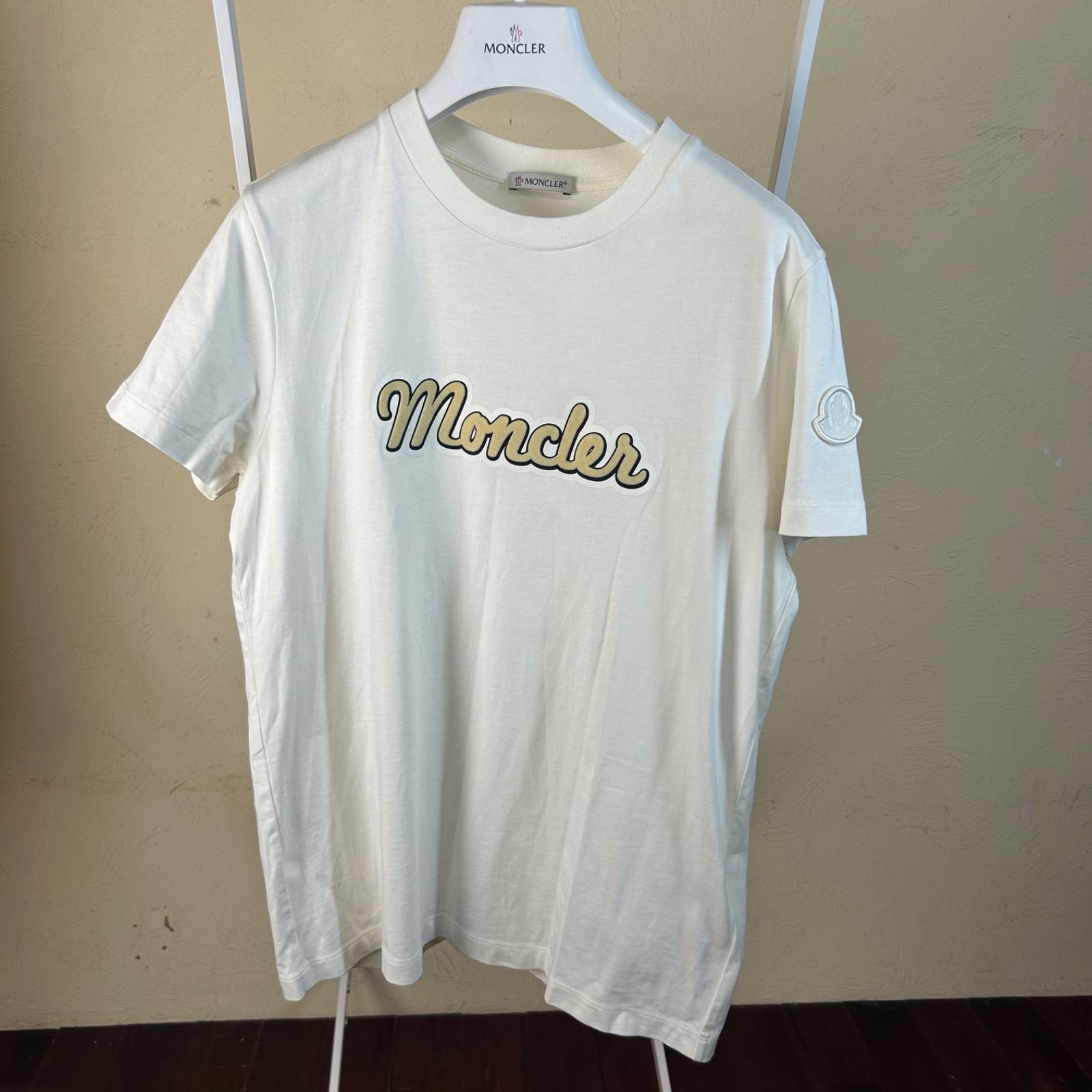 23年モデル MONCLER モンクレール半袖TシャツクリームM
