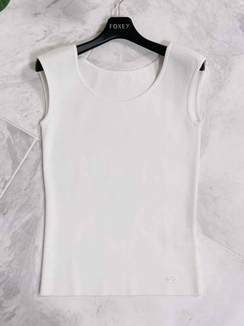 FOXEY フォクシーブティック 35308 ニットトップス ロゴプレート付き 38