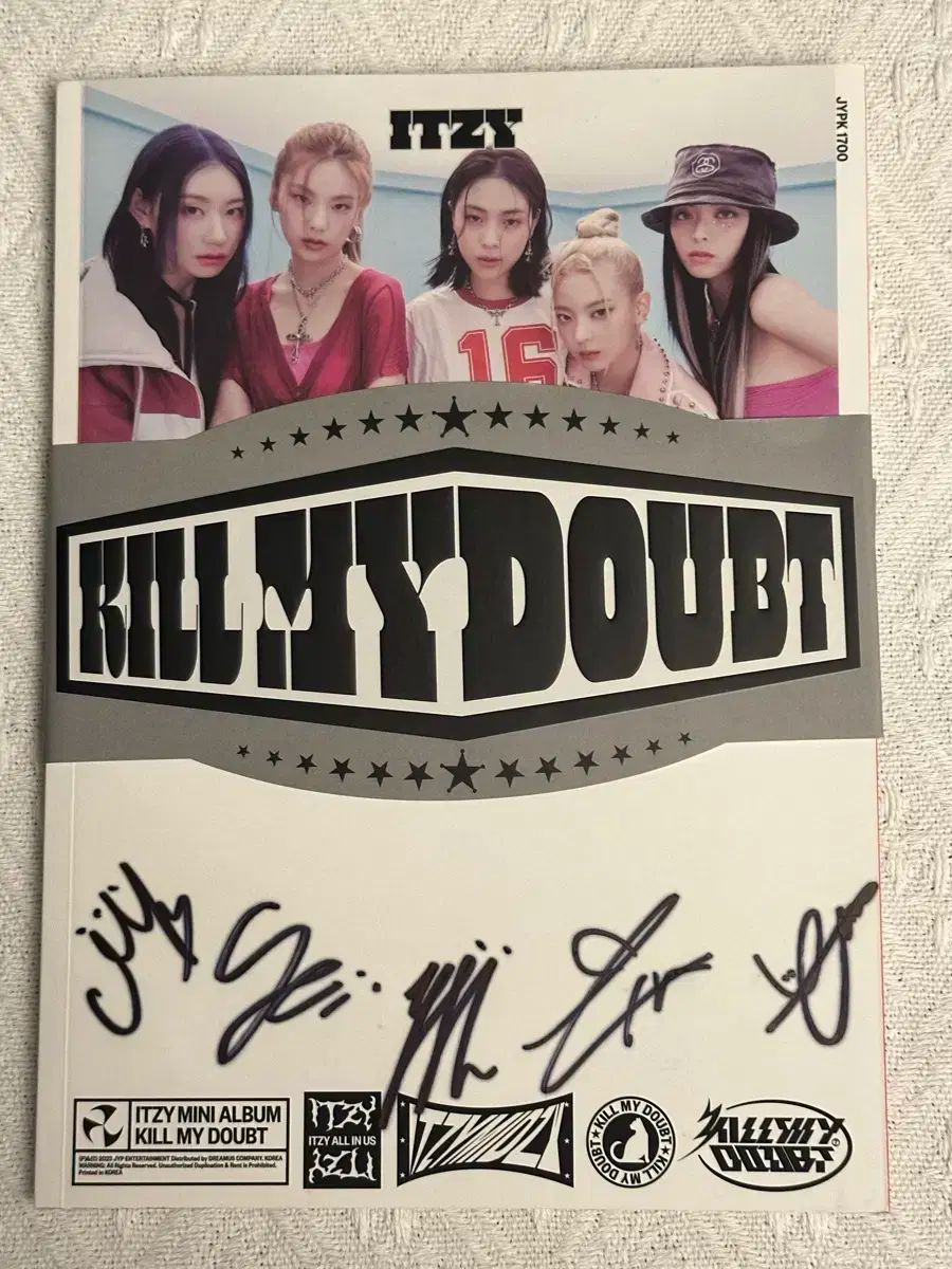 ITZY イッチ サイン入り アルバム