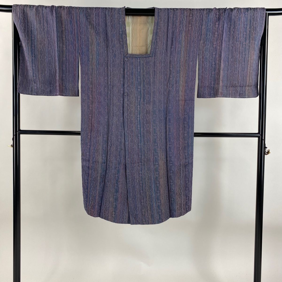  道行 身丈110 cm 裄丈66 M 和装コート 角衿 落款 縞 花 紫 正絹 羽織 着物 浴衣