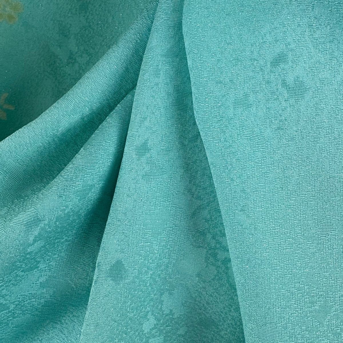  振袖 身丈171 5 cm 裄丈70 L 袷 草花 流水 銀通し 金彩 薄青緑 正絹 振袖 着物