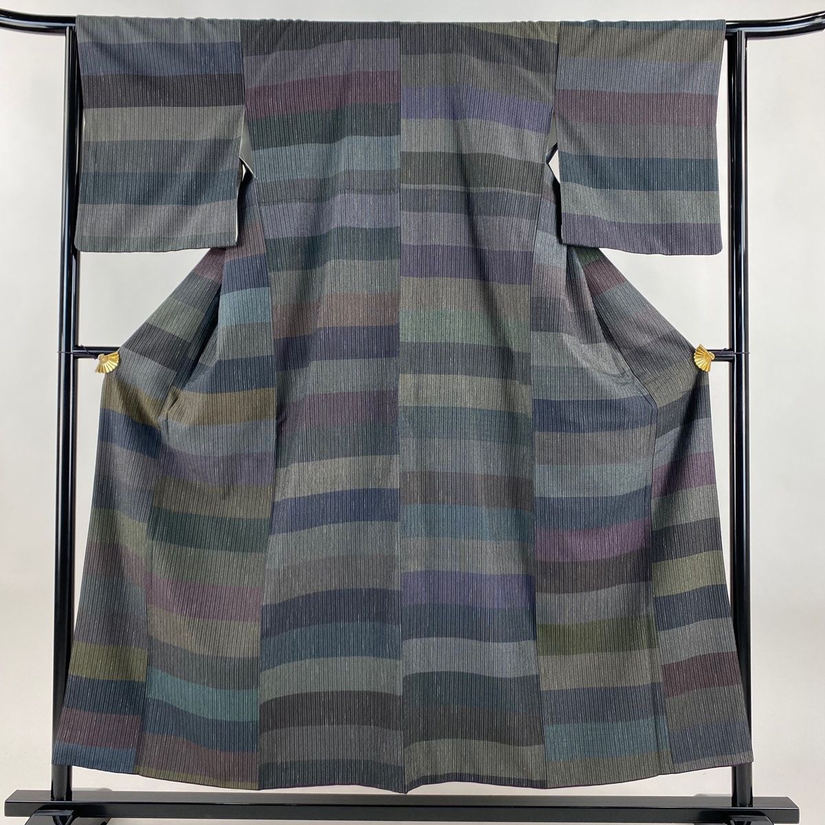 お召 身丈155 cm 裄丈64.5 M 袷 本塩沢 やまだ織 証紙 縦縞 段縞 灰色 正絹