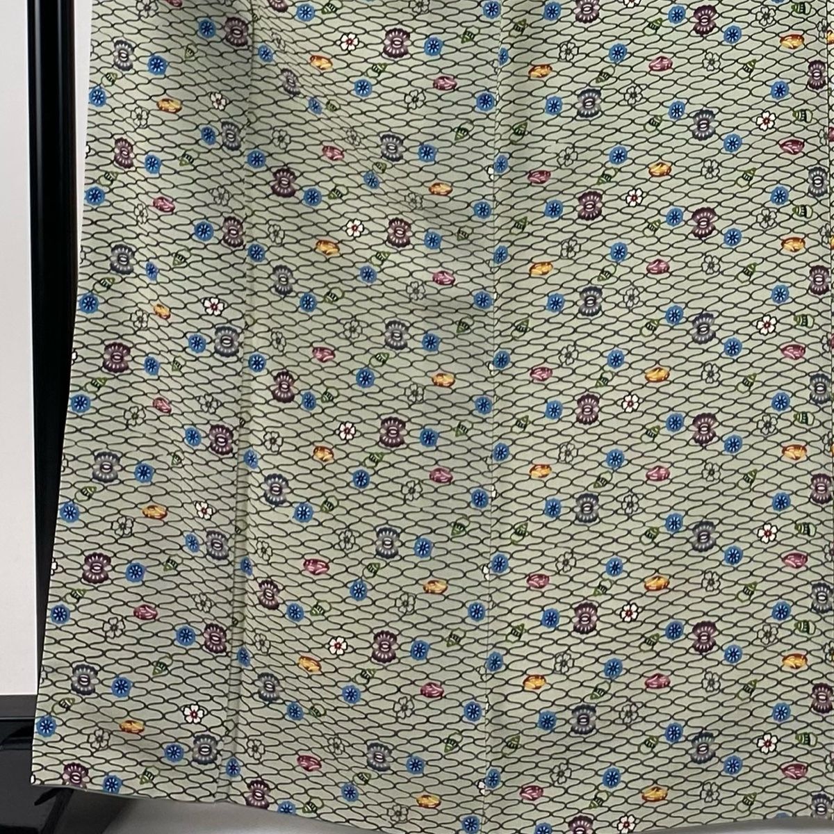 小紋 身丈166 5 cm 裄丈66 M 袷 網目 花 薄緑 正絹