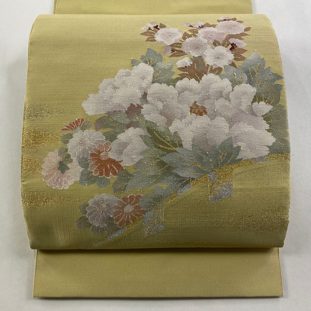 名古屋帯 秀品 八寸名古屋帯 松葉仕立て 牡丹 菊 金銀糸 ベージュ 正絹