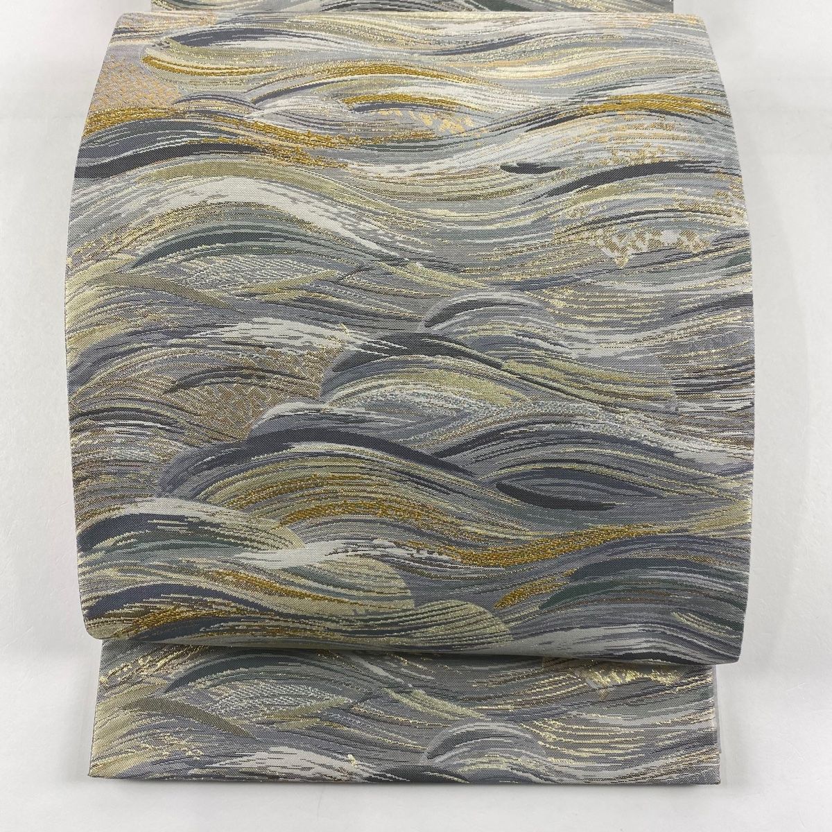 袋帯 秀品 雲海月映文 幾何学 金糸 箔 灰色 六通 正絹