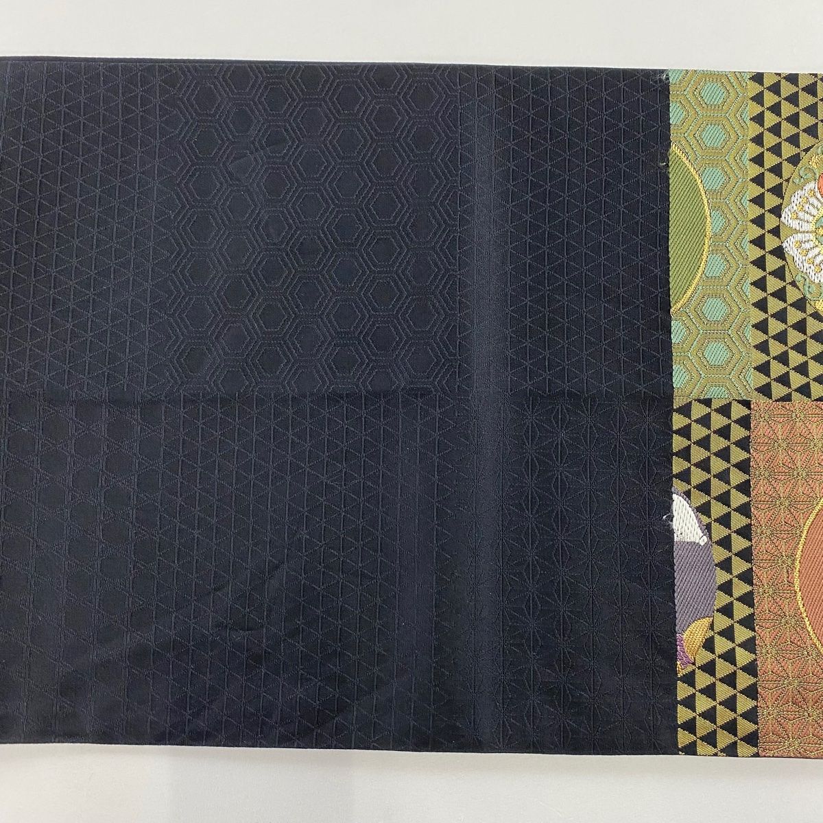  袋帯 秀品 草花 鱗 金銀糸 箔 黒 六通 正絹 袋帯 帯