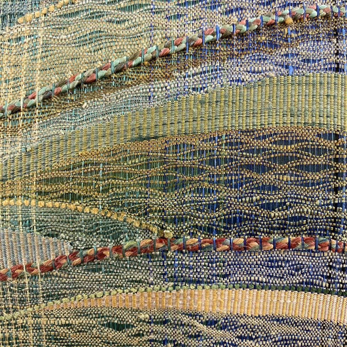 袋帯 秀品 幾何学 薄緑 お太鼓柄 正絹